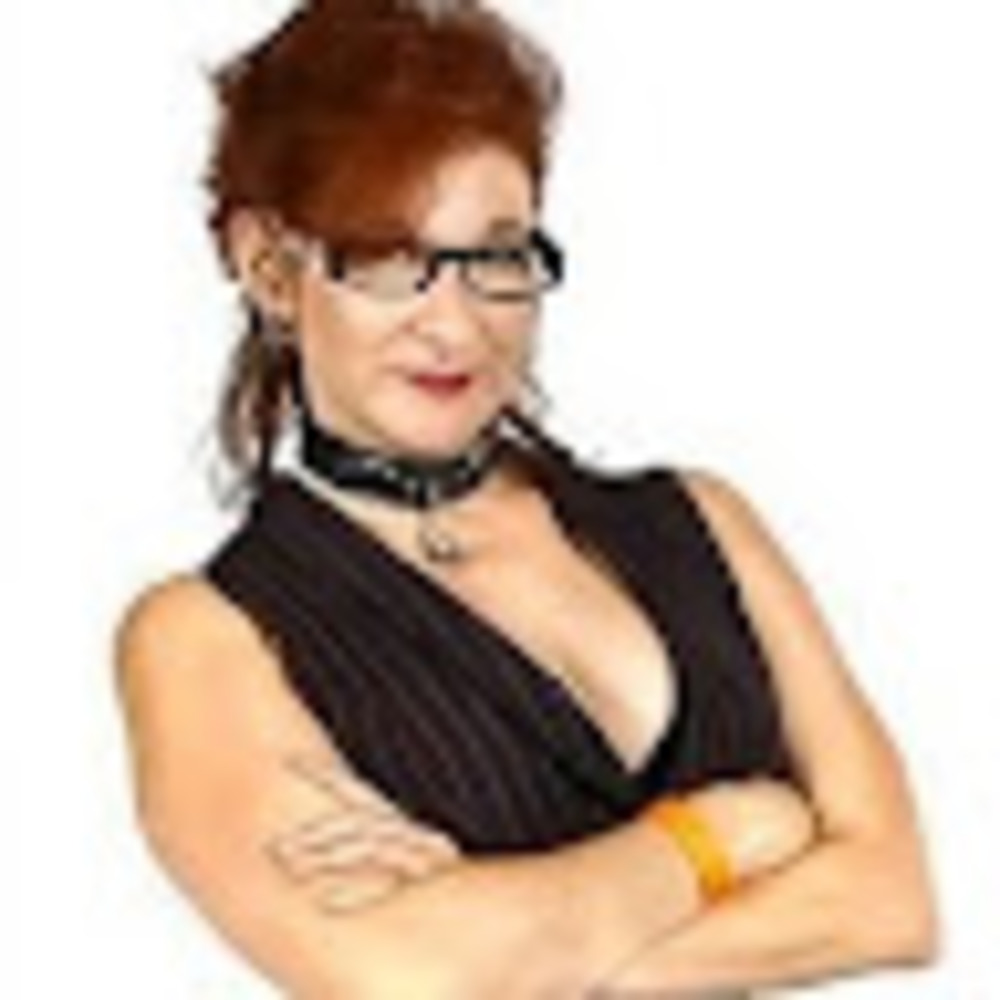 Meet your Posher, Shana